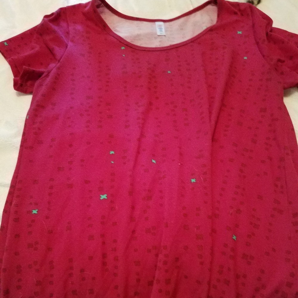 Lularoe M Classic top